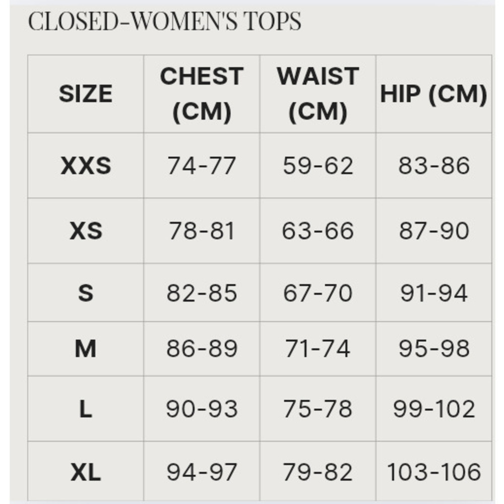 NEW CLOSED women's knitted top in black - Picture 2 of 3